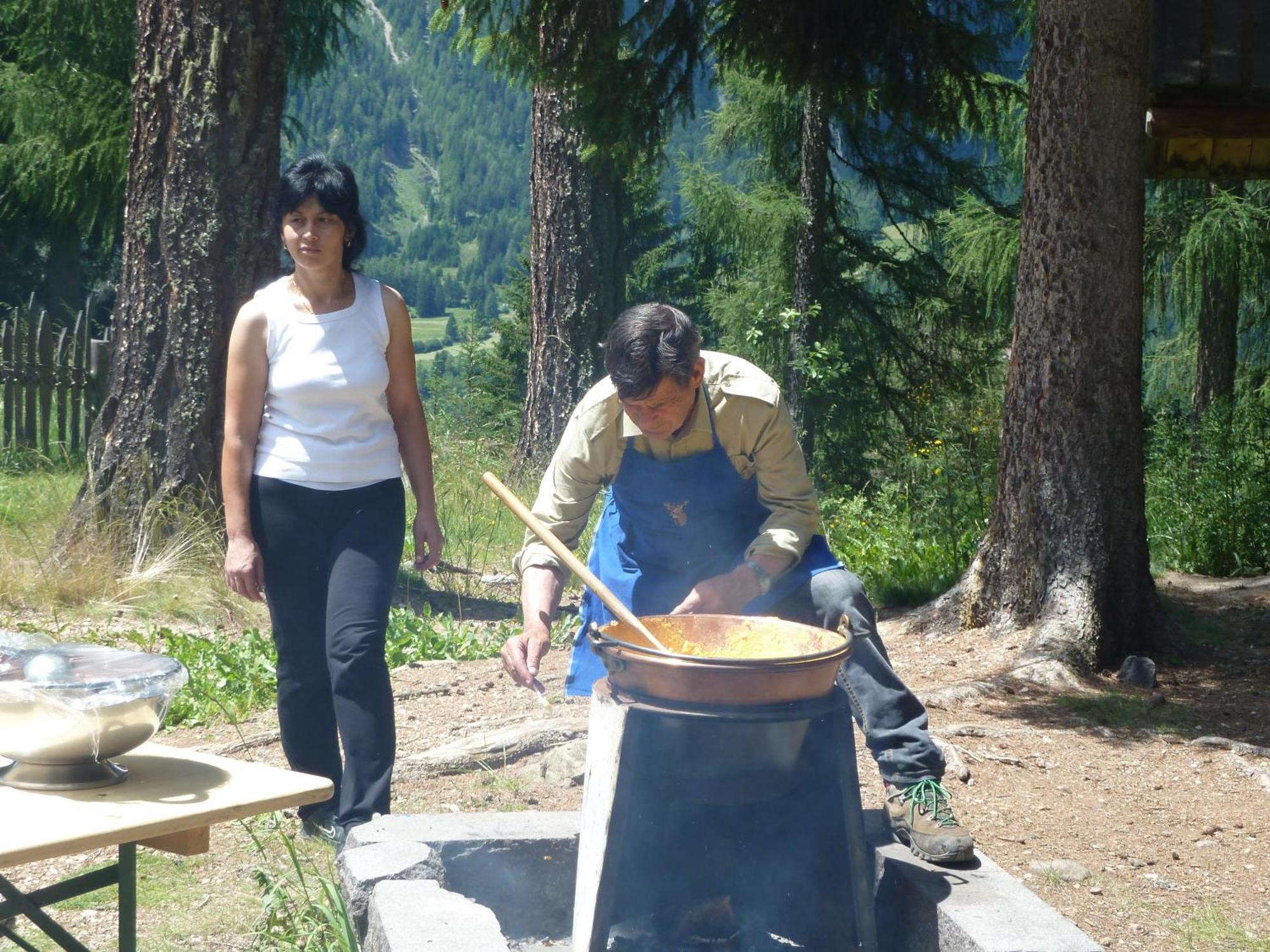 Debra Park Hotel Moena Luaran gambar